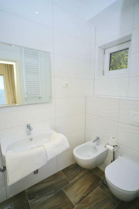 Guest House Manuela Опатія Екстер'єр фото